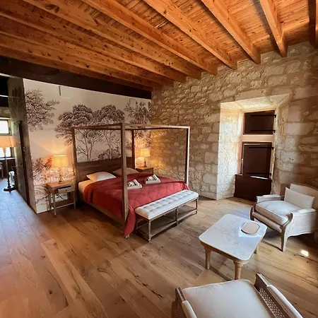 Maison d'hôtes Manoir - Domaine Lassalle Saint-créac *