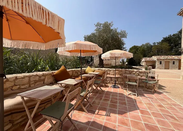 Manoir - Domaine Lassalle Saint-creac * Saint-Creac (Gers)