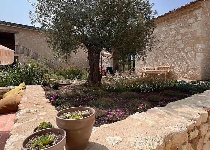 Manoir - Domaine Lassalle Saint-creac * Saint-Creac (Gers)